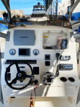 PROMARINE SPORT FISHING 33