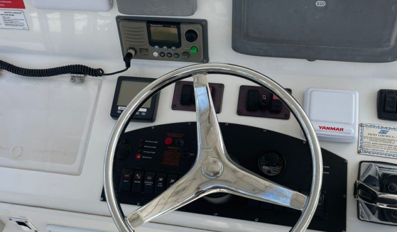 
								LUHRS CONVERTIBLE 380 full									