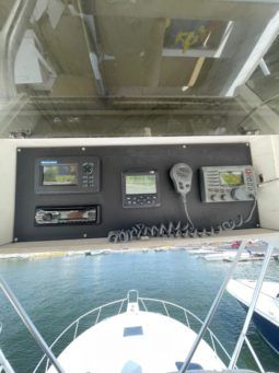
										LUHRS CONVERTIBLE 380 full									