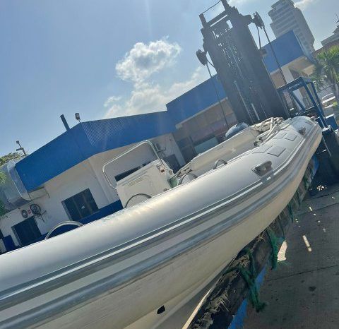 
								DINGHY CARIBE 20 full									