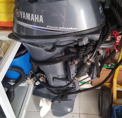
								MOTOR YAMAHA FOUR STROKE 15HP full									