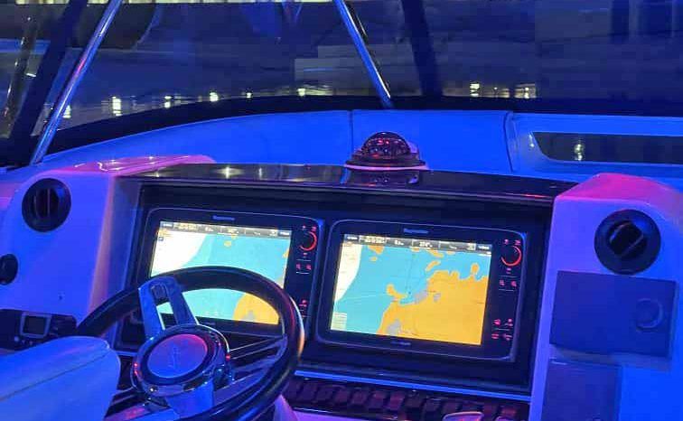 
								SEA RAY SEDAN BRIDGE 55 full									