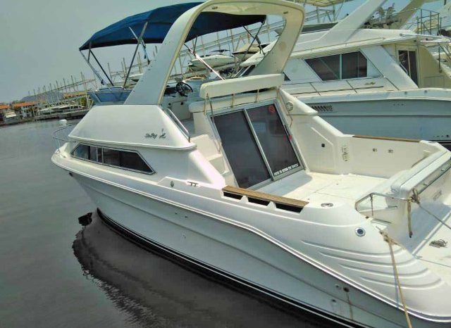 
								SEA RAY SEDAN BRIDGE 35 full									