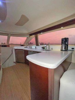 
										SEA RAY SEDAN BRIDGE 55 full									
