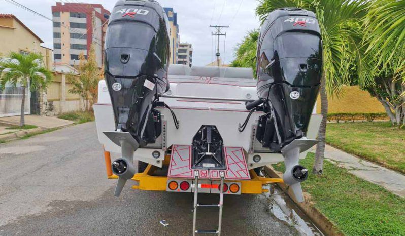 
								CATAMARAN RACING HELLCAT 30 full									