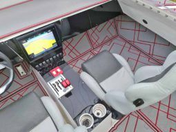 
										CATAMARAN RACING HELLCAT 30 full									