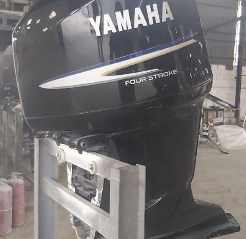 
								PAREJA YAMAHA FOUR STROKE 250HP full									
