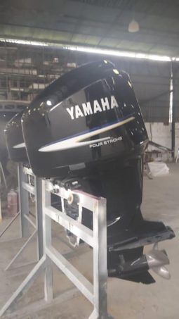 
										PAREJA YAMAHA FOUR STROKE 250HP full									