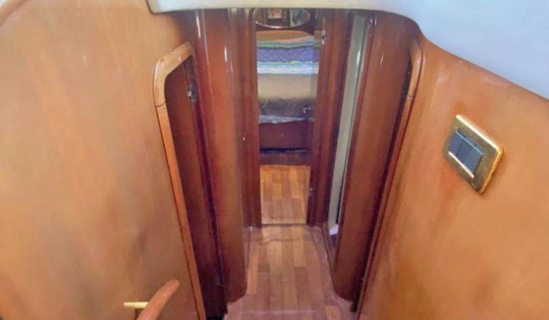 
								CRANCHI 48 full									