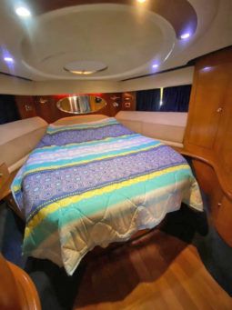 
										CRANCHI 48 full									