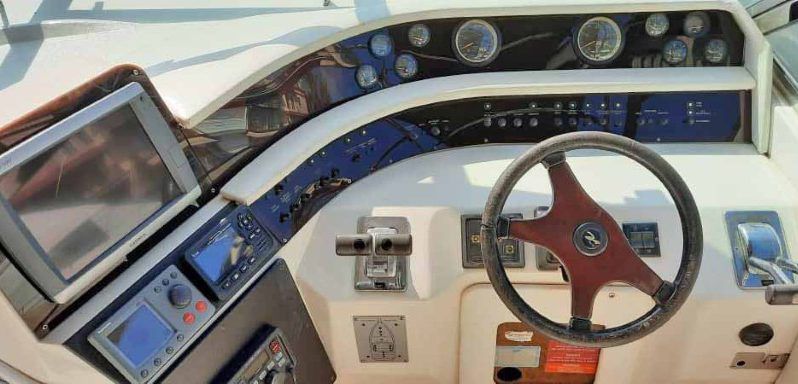 
								SEA RAY SUNDANCER 44 full									