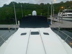 SEA RAY SUNDANCER 44
