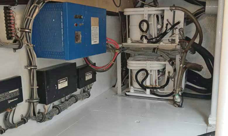 
								BERTRAM MOPPIE 46 full									