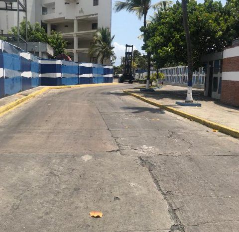 
								PUESTO Y ACCION GRAN MARINA DEL REY 26 full									