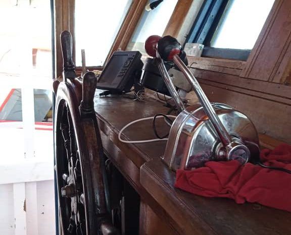BARCO DE PESCA MADERA 12MTS full