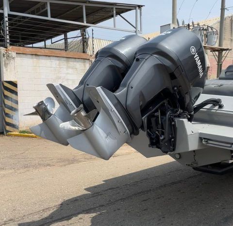 
								PAREJA DE MOTORES YAMAHA V6 F225HP full									