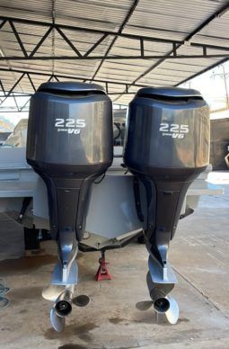 
										PAREJA DE MOTORES YAMAHA V6 F225HP full									