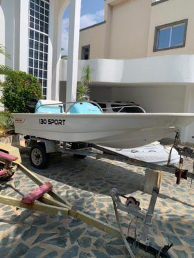 BOSTON WHALER 13