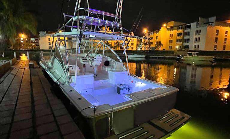 
								LUHRS OPEN 32 full									