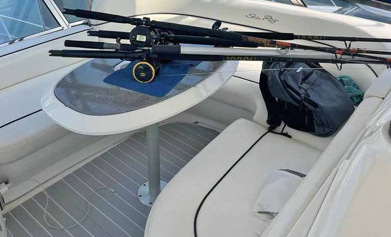 
								SEA RAY SEDAN BRIDGE 52 full									