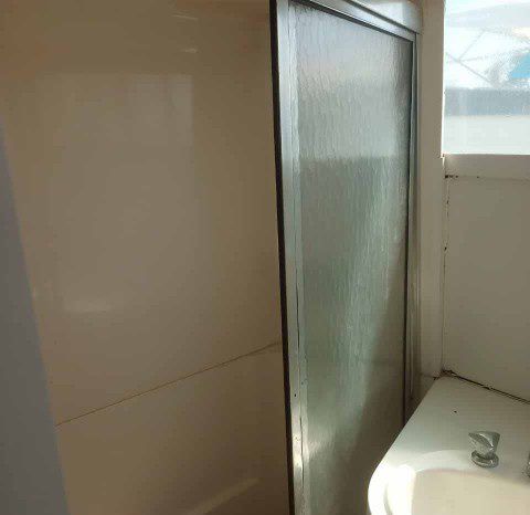 
								CRUISERS YACHTS 3850 42 full									
