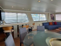 
										HATTERAS 72 full									