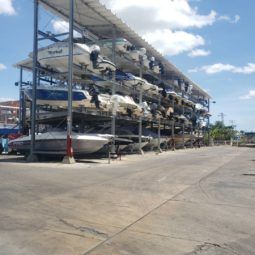 ACCION Y PUESTO GRAN MARINA DEL REY 23 full