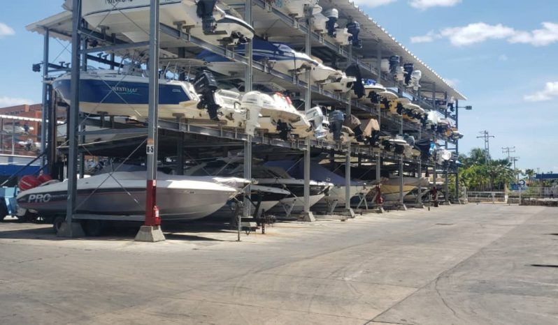 ACCION Y PUESTO GRAN MARINA DEL REY 23 full