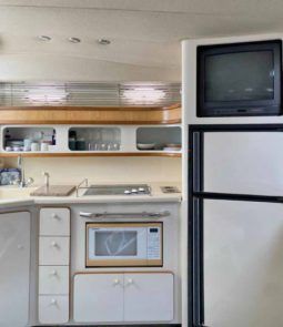 
										SEA RAY SUNDANCER 44 full									