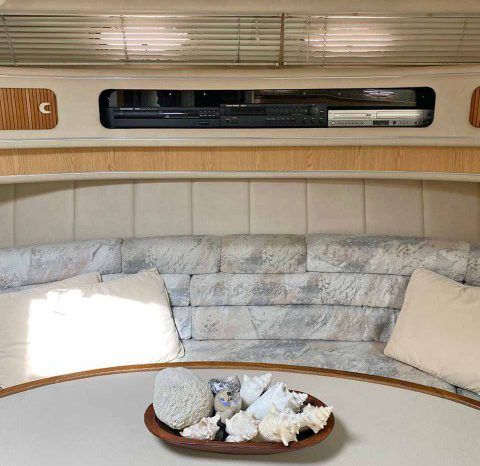 
								SEA RAY SUNDANCER 44 full									
