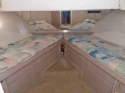 HATTERAS 70 full
