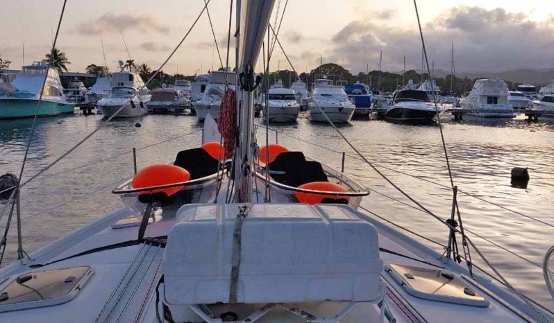 VELERO HUNTER 46.6 full