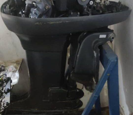 
								MOTOR YAMAHA 130HP full									