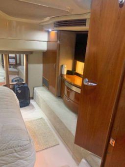 HATTERAS 70 full