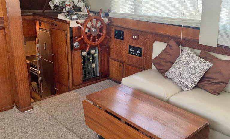 
								HATTERAS CONVERTIBLE 45 full									