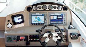 CRUISERS YACHTS SPORTS COUPE 42