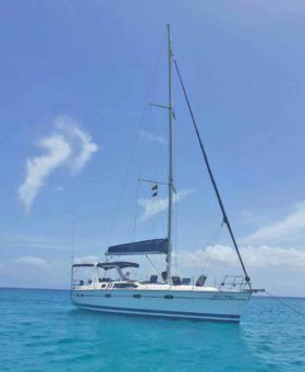 VELERO HUNTER 430 44