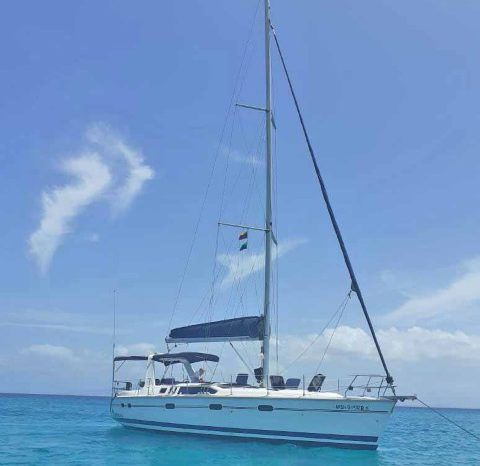 VELERO HUNTER 430 44 full
