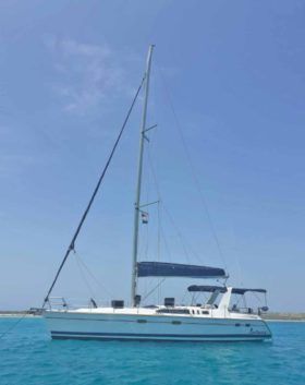 VELERO HUNTER 430 44