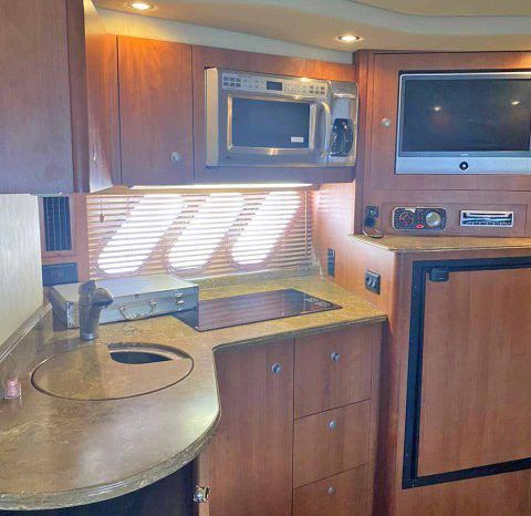 
								CRUISERS YACHTS 36 full									