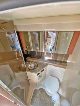 
										CRUISERS YACHTS 36 full									