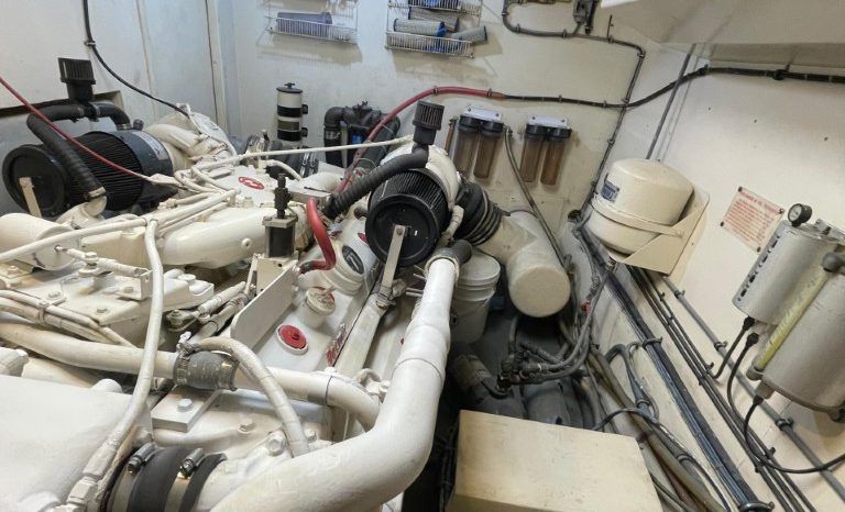 
								HATTERAS CMY 67 full									