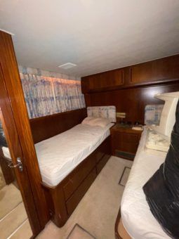 
										HATTERAS CMY 67 full									