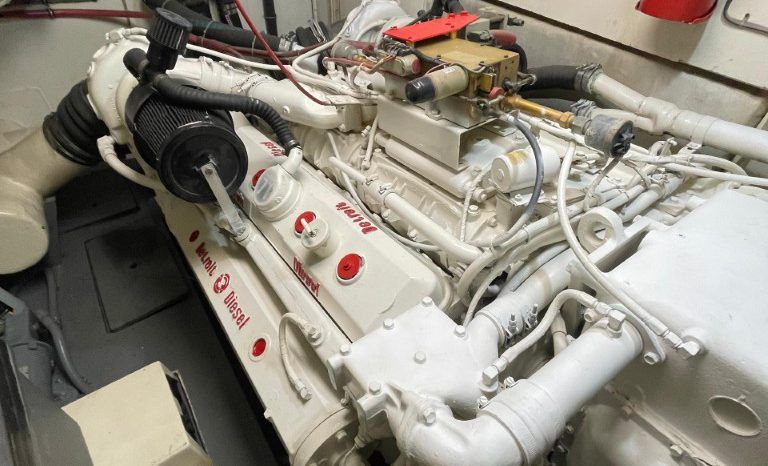 
								HATTERAS CMY 67 full									