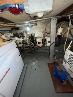 
										HATTERAS CMY 67 full									