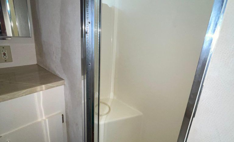 
								HATTERAS CMY 67 full									