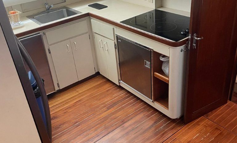 
								HATTERAS CMY 67 full									