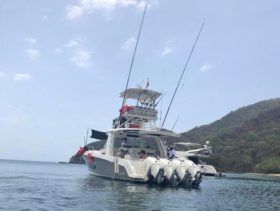 BOSTON WHALER OUTRAGE SPECIAL EDITION 42