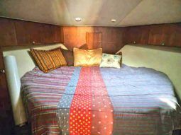 
										SILVERTON CONVERTIBLE 42 full									