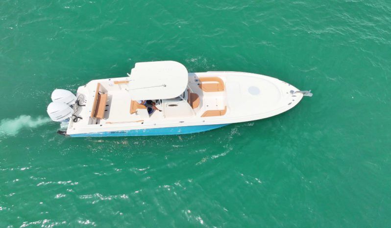 
								WELLCRAFT SCARAB CUDDY CABIN 35 full									